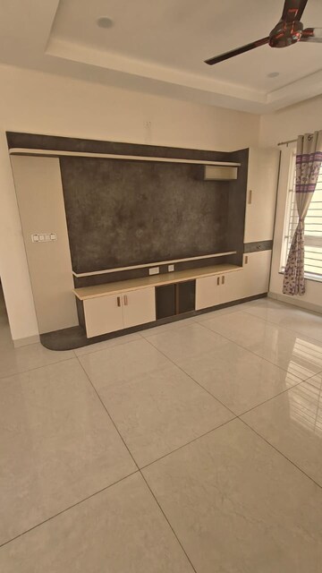 Furnished Amenities in 4 BHK Villa at Muppas Indraprastha, Tellapur – for Rent