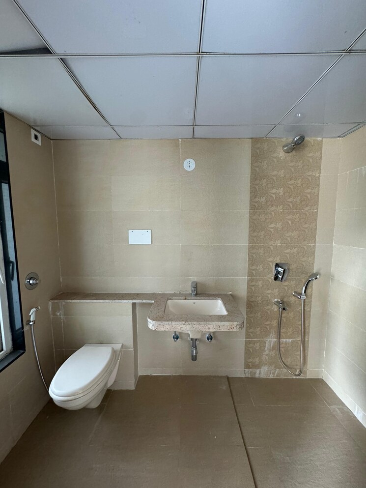 Bathroom, pride-panorama 2 Bedroom 1250 Sq.Ft. Apartment In Senapati Bapat Road Pune 8936537