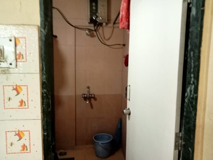 Bathroom, sarla-niwas 1 Bedroom 550 Sq.Ft. Apartment In Model Colony Pune 8936562