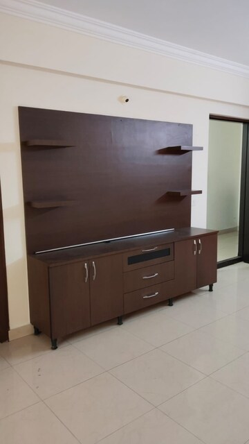 Room in 3 BHK Apartment at Puravankara Purva Belmont, Jp Nagar – for Sale
