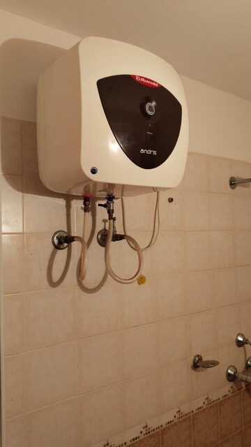 Bathroom in 3 BHK Apartment at Puravankara Purva Belmont, Jp Nagar – for Sale
