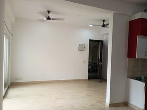 Room in 3.5 BHK Apartment at Nimbus The Hyde park, Sector 78 – for Sale