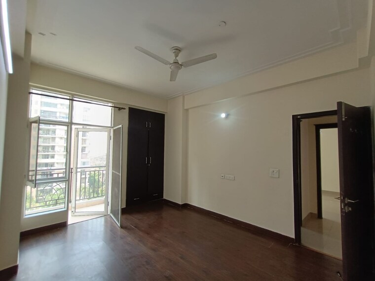 Room, nimbus-the-hyde-park 3.5 Bedroom 1835 Sq.Ft. Apartment In Sector 78 Noida 8936596
