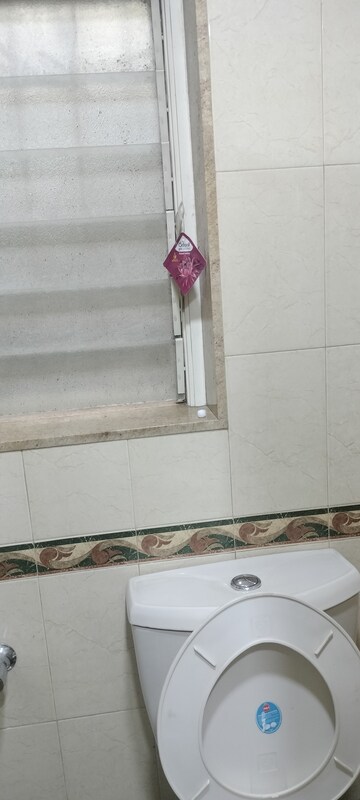 Furnished Amenities in 1 RK Apartment at Adarsh Nagar Society, Worli – for Rent