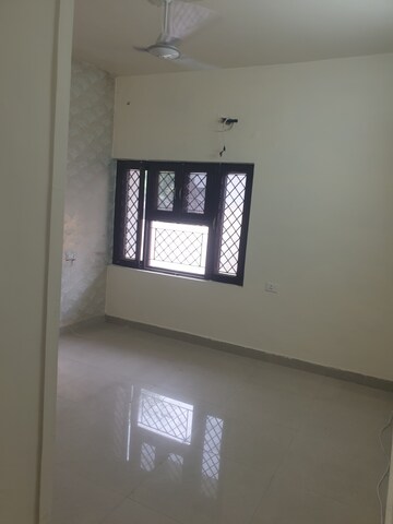 Furnished Amenities in 2 BHK Independent House at Sector 16 – for Rent