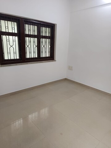 2 BHK Apartment For Rent in Bandra West