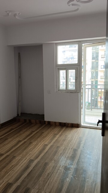 Room in 2 BHK Apartment at Andromida Planet One, Bhopura – for Rent