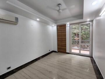 Room in 2 BHK Builder Floor at Rohini – for Rent