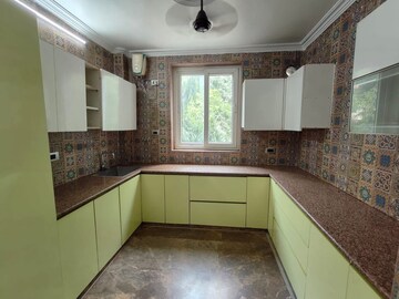 Kitchen in 2 BHK Builder Floor at Rohini – for Rent