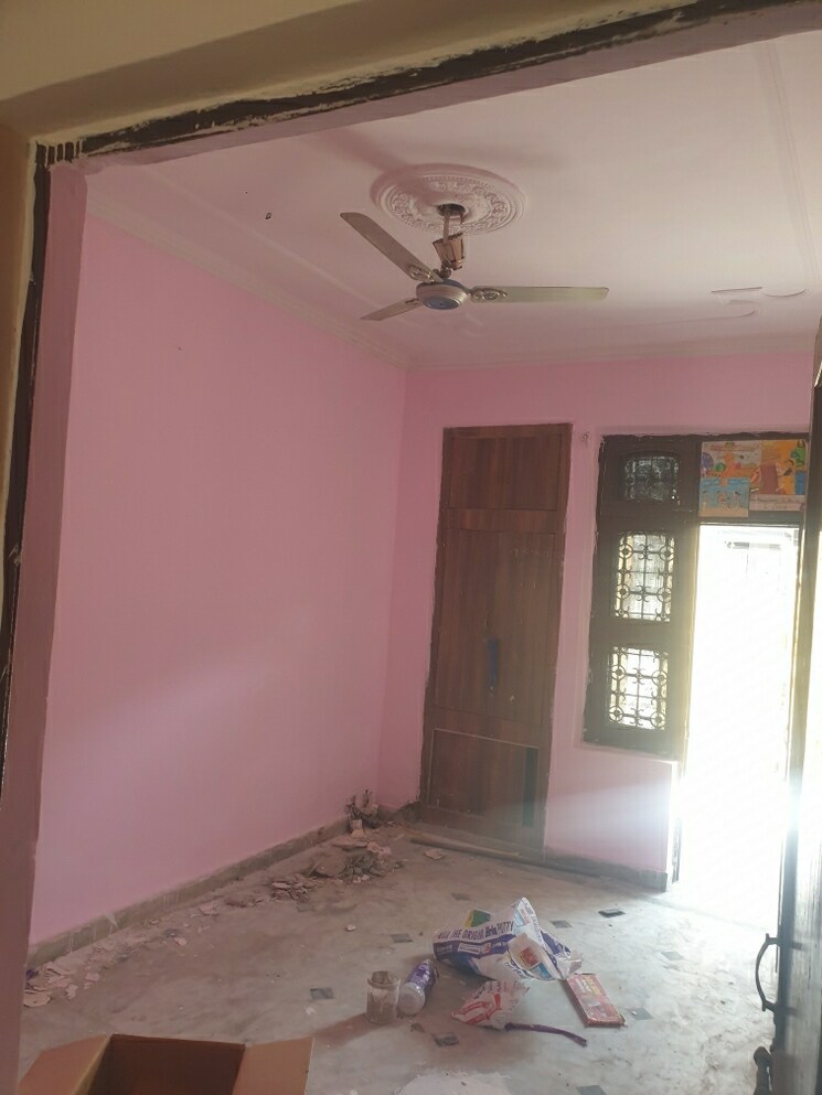 Room, sector 16 2 Bedroom 1250 Sq.Ft. Independent House In Sector 16 Faridabad 8936733
