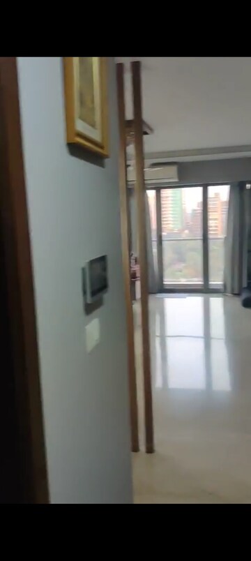 Room in 3 BHK Apartment at Adani Group Western Heights, Andheri West – for Rent