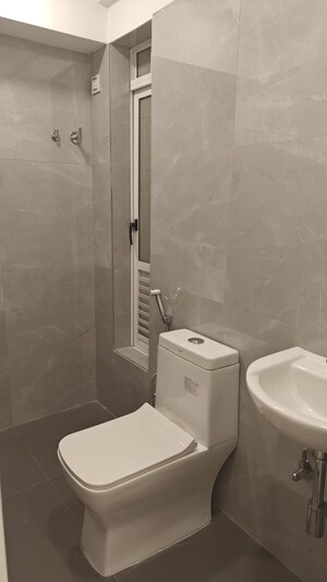 Bathroom in 1 BHK Apartment at Powai – for Sale