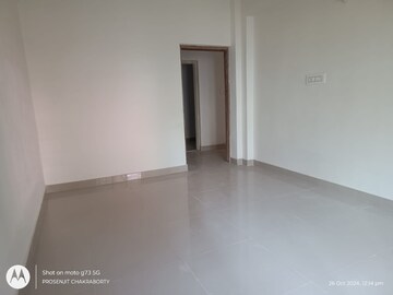 Room in 2 BHK Apartment at Madhyamgram – for Sale