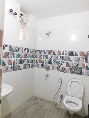Bathroom in 3 BHK Apartment at Reliance Jubilee, Tolichowki – for Rent