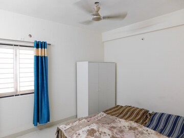 Bedroom in 3 BHK Apartment at Reliance Jubilee, Tolichowki – for Rent