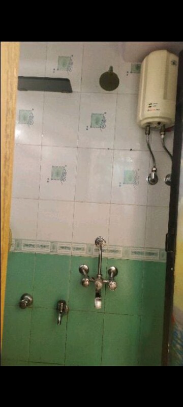 Bathroom in 1 RK Apartment at God Gifts Building, Lower Parel – for Rent