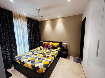 Bedroom in 1 BHK Apartment at Hiranandani Regent Hill, Powai – for Rent