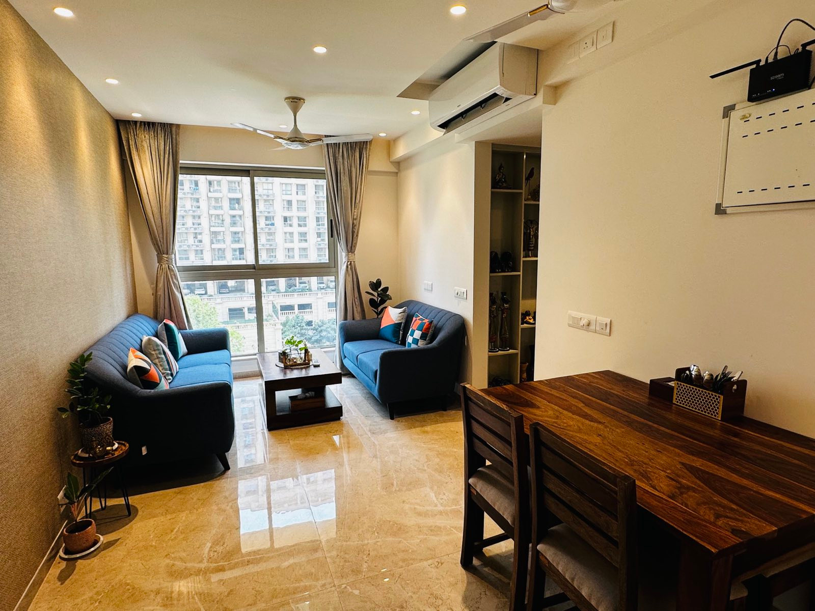 1 BHK Apartment For Rent in Hiranandani Regent Hill