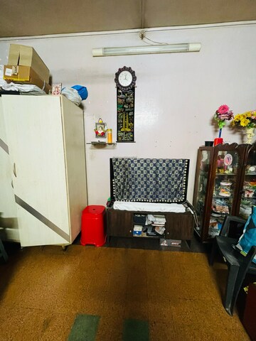 Furnished Amenities in 2 BHK Apartment at The Dadar Makarand Society, Dadar West – for Rent