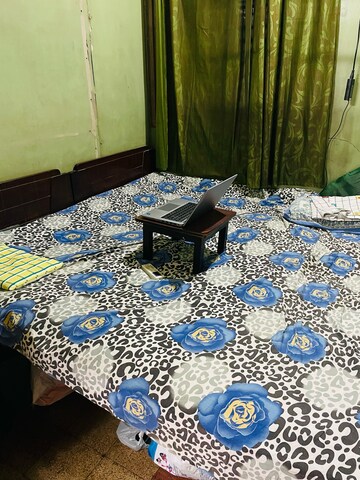 Bedroom in 2 BHK Apartment at The Dadar Makarand Society, Dadar West – for Rent