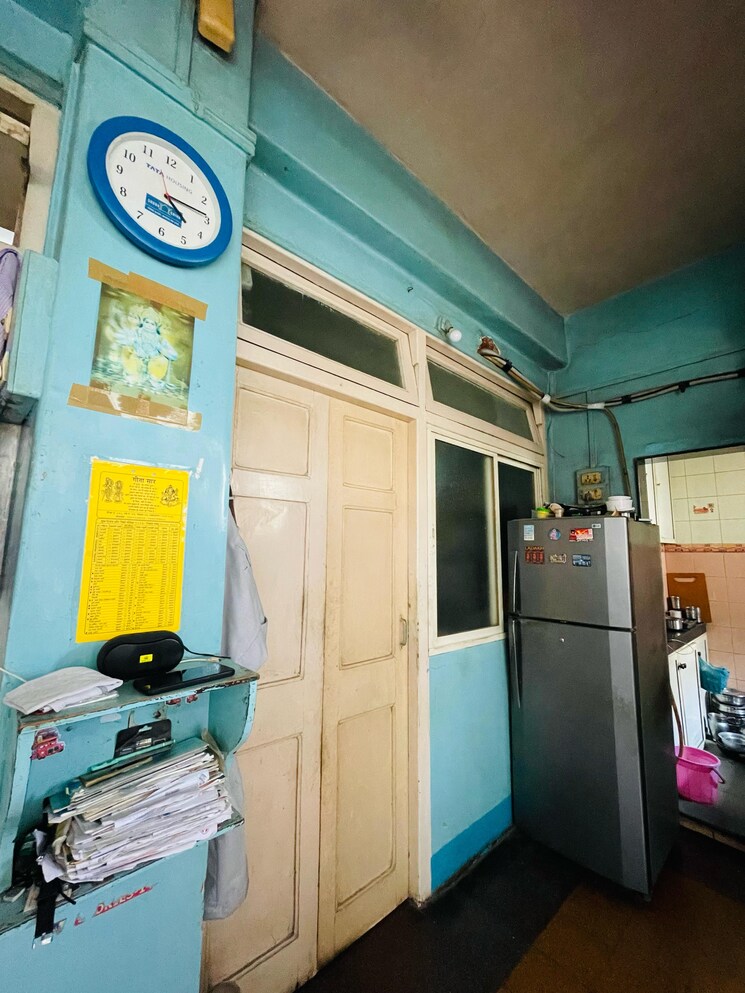 Master Bedroom, the-dadar-makarand-society 2 Bedroom 580 Sq.Ft. Apartment In Dadar West Mumbai 8936774