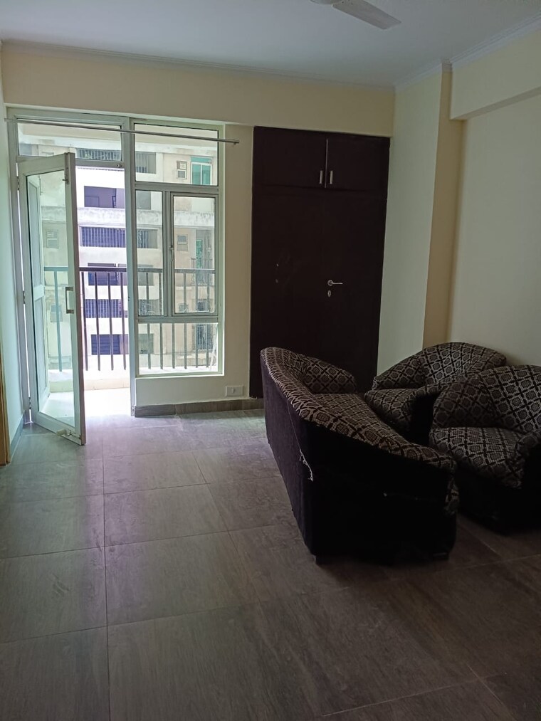 Living Room, sector 16b greater noida 2 Bedroom 900 Sq.Ft. Builder Floor In Sector 16b Greater Noida Greater Noida 8936782