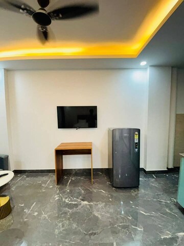 Furnished Amenities in 1 BHK Apartment at Saket – for Rent