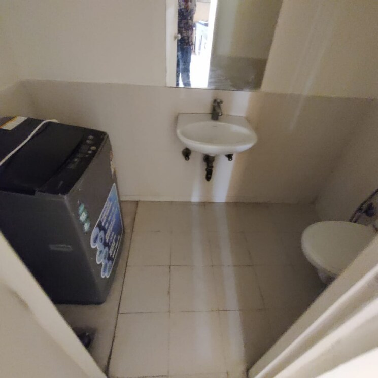 Bathroom, jaypee-greens-wish-town-klassic 4 Bedroom 2500 Sq.Ft. Apartment In Sector 134 Noida 8936840