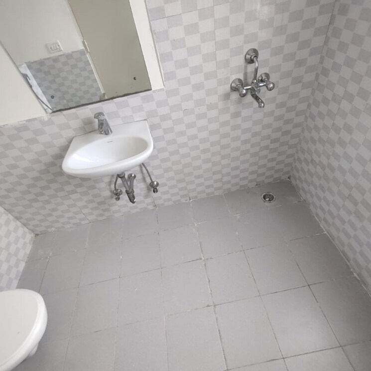 Bathroom, jaypee-greens-wish-town-klassic 4 Bedroom 2500 Sq.Ft. Apartment In Sector 134 Noida 8936840
