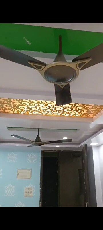 Furnished Amenities in 1 BHK Apartment at Shree Sai Complex, Prabhadevi – for Rent