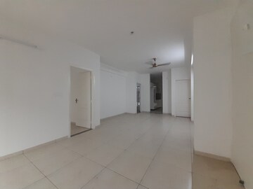 Room in 3 BHK Apartment at Sushma Valencia, International Airport Road – for Rent