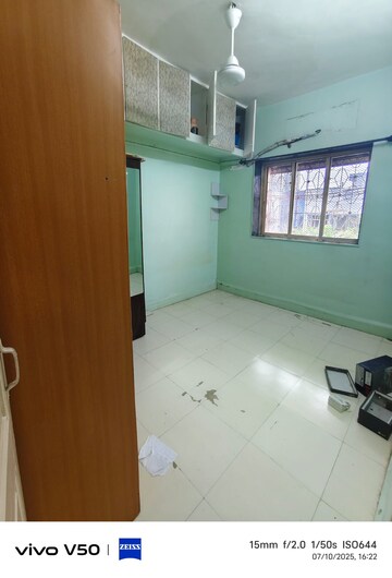 Room in 1 BHK Apartment at Deepmala Apartments Malad, Malad West – for Rent