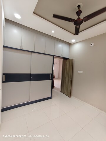 Room in 3 BHK Independent House at Gorwa – for Rent