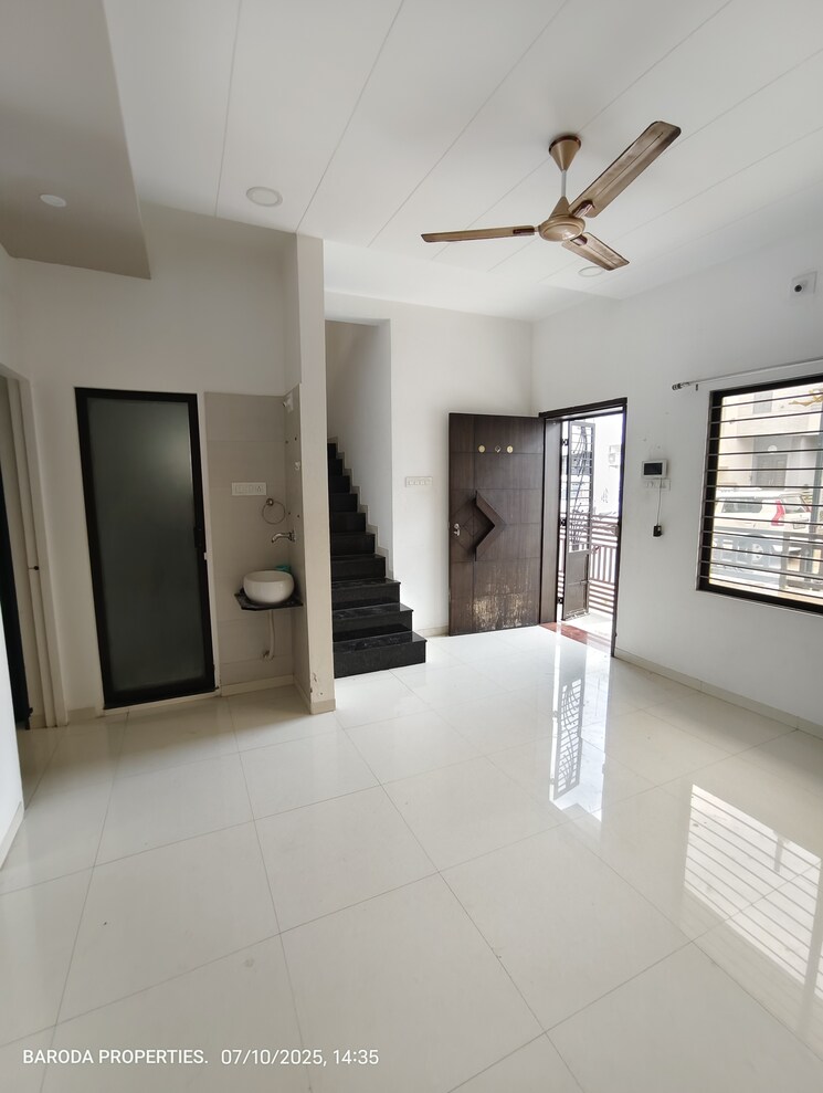 Room, gorwa 3 Bedroom 1750 Sq.Ft. Independent House In Gorwa Vadodara 8936921