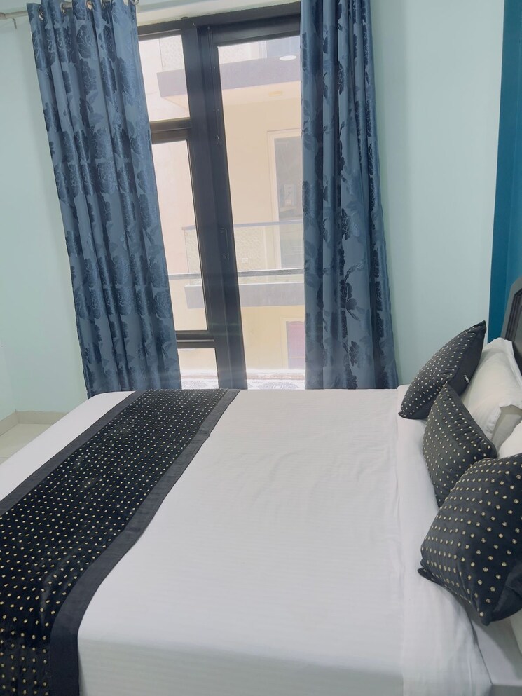 Master Bedroom, vasant kunj 2 Bedroom 1000 Sq.Ft. Apartment In Vasant Kunj Delhi 8936989