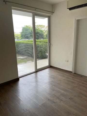 Room in 3 BHK Apartment at Emaar Imperial Gardens, Sector 102 – for Rent