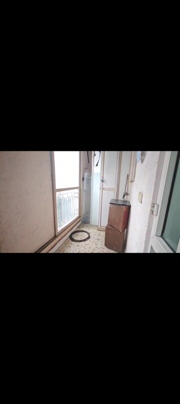 Bedroom in 1 BHK Apartment at Hiranandani Estate Flora, Ghodbunder Road – for Rent
