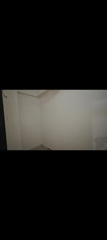 Room in 1 BHK Apartment at Hiranandani Estate Flora, Ghodbunder Road – for Rent