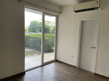 Room in 3 BHK Apartment at Emaar Imperial Gardens, Sector 102 – for Rent