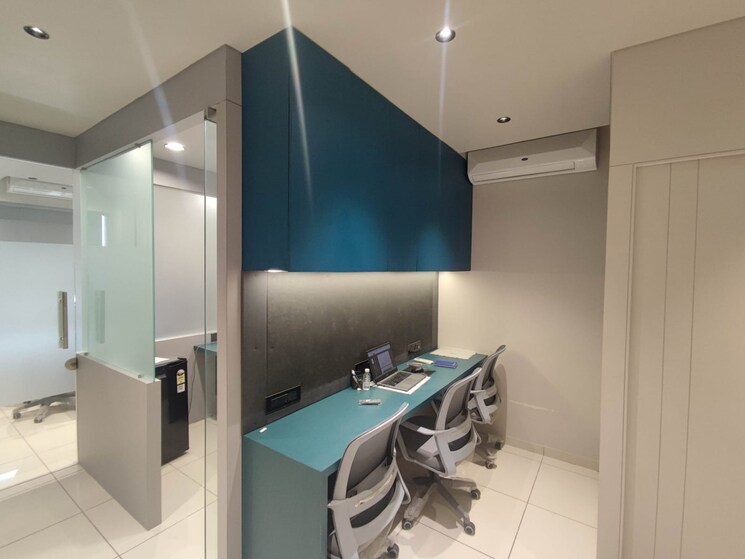 Team Area, united-world-trade-tower Commercial Office Space 738 Sq.Ft. In Makarba Ahmedabad 8936987