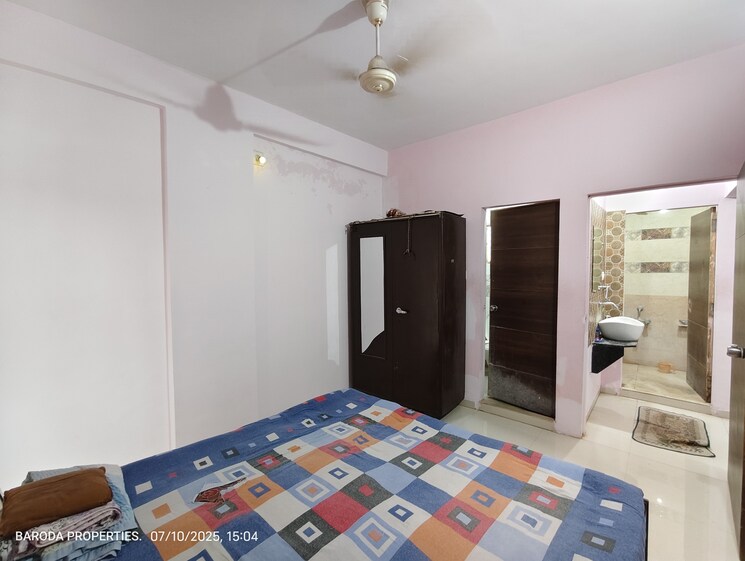 Bedroom, undera 1 Bedroom 1000 Sq.Ft. Apartment In Undera Vadodara 8937041