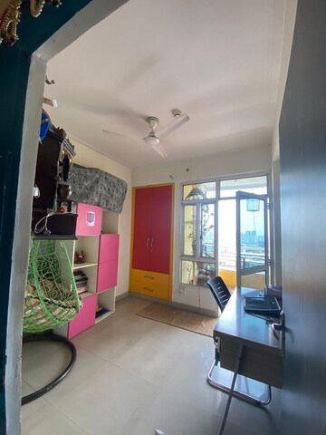 Master Bedroom in 3 BHK Apartment at Dreamland The Willows, Sain Vihar – for Sale