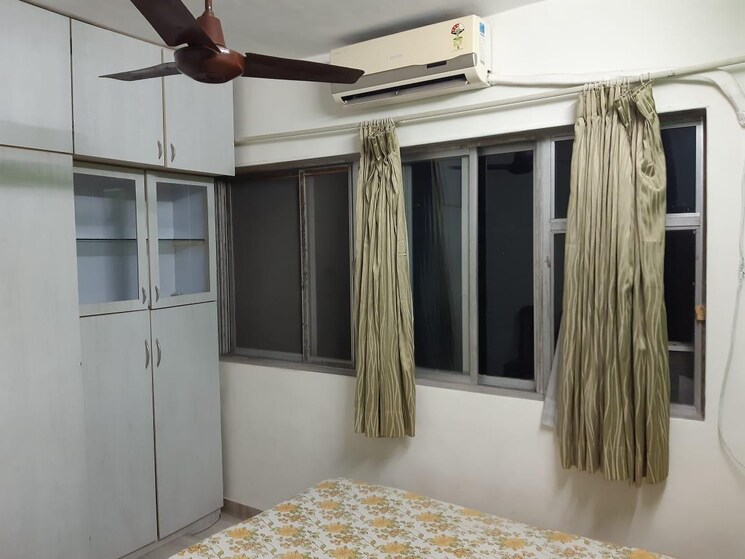 Room, juhu 2 Bedroom 650 Sq.Ft. Apartment In Juhu Mumbai 8937074