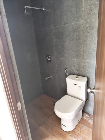 Bathroom in 2 BHK Apartment at Kalpataru Paramount, Kapur Bawdi – for Rent