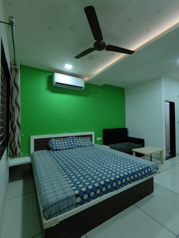 Bedroom in 1 RK Apartment at Vijay Nagar – for Rent