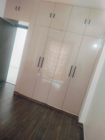 Bathroom in 2 BHK Apartment at BPTP Discovery Park, Sector 80 – for Rent