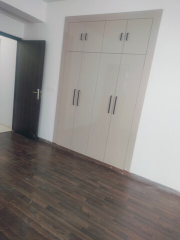 2 BHK Apartment For Rent in BPTP Discovery Park, Sector 80
