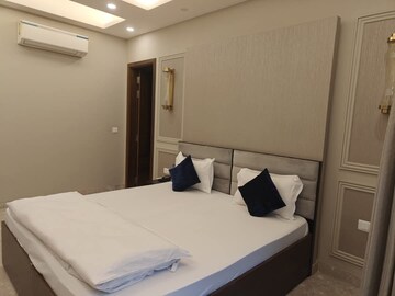 Bedroom in 1 BHK Apartment at Lotus Homz, Sector 111 – for Rent