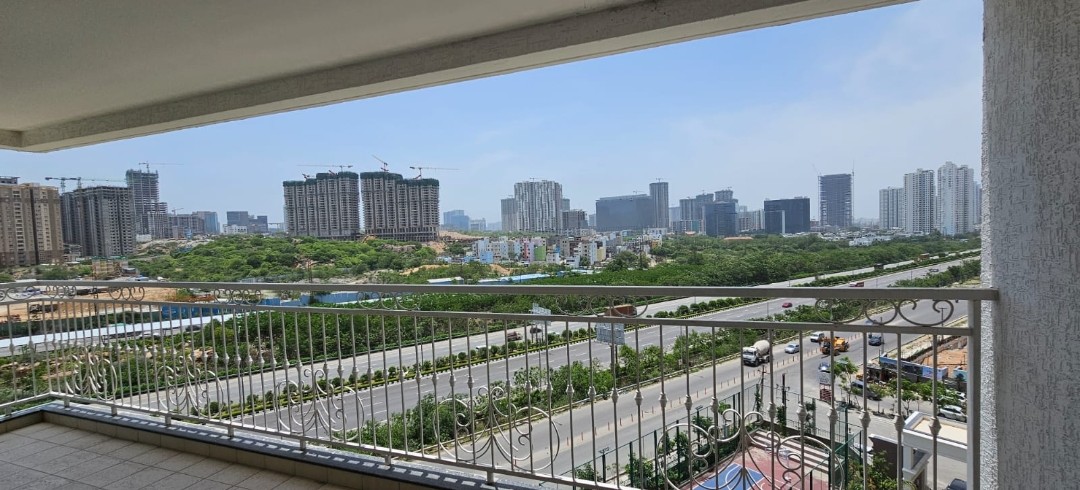 4 BHK + Pooja Room,Study Room Apartment For Sale in Prestige Beverly Hills