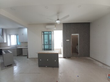 3 BHK Apartment For Rent in Madhapur